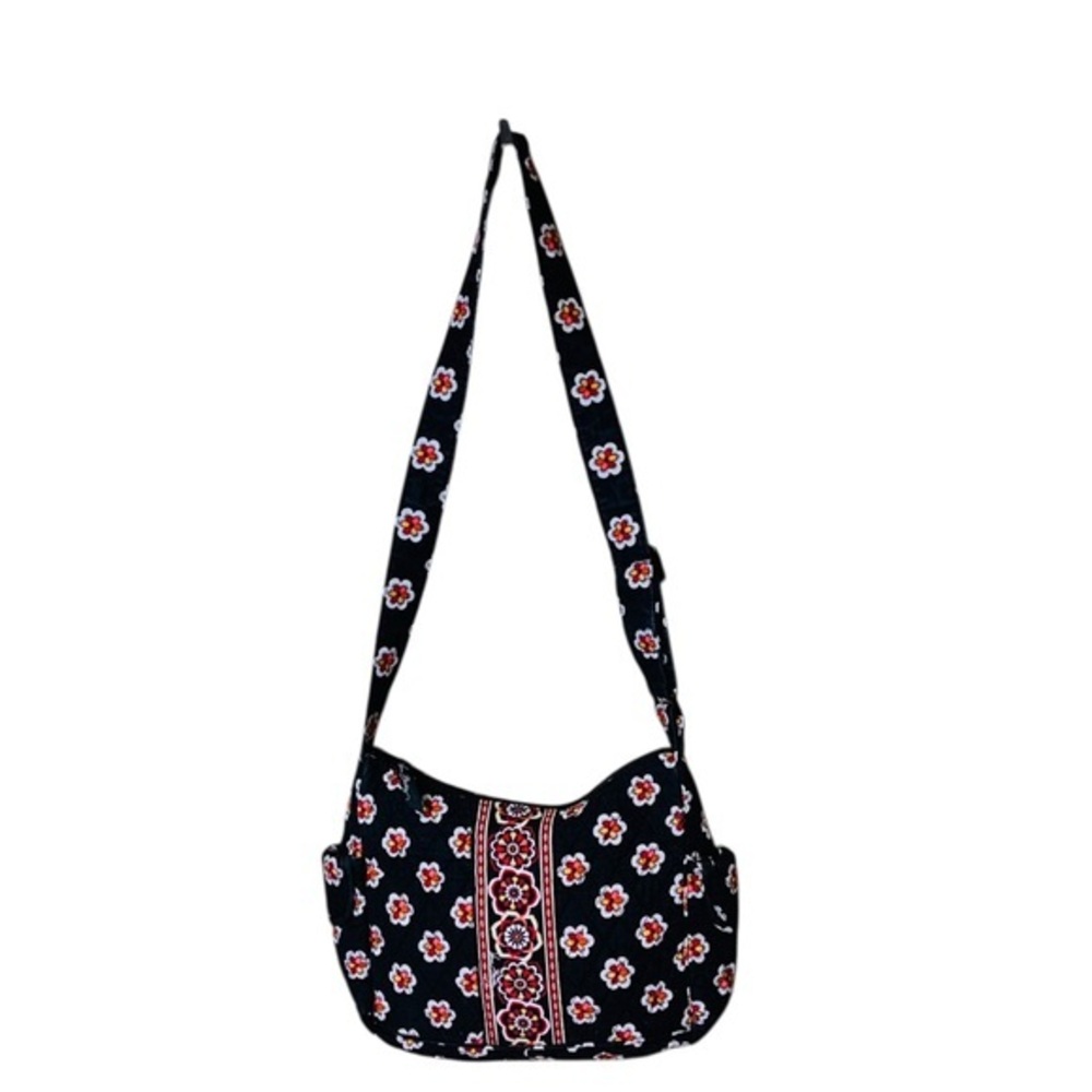 Vera Bradley Pirouette Black Crossbody Bag Purse Zipper closure